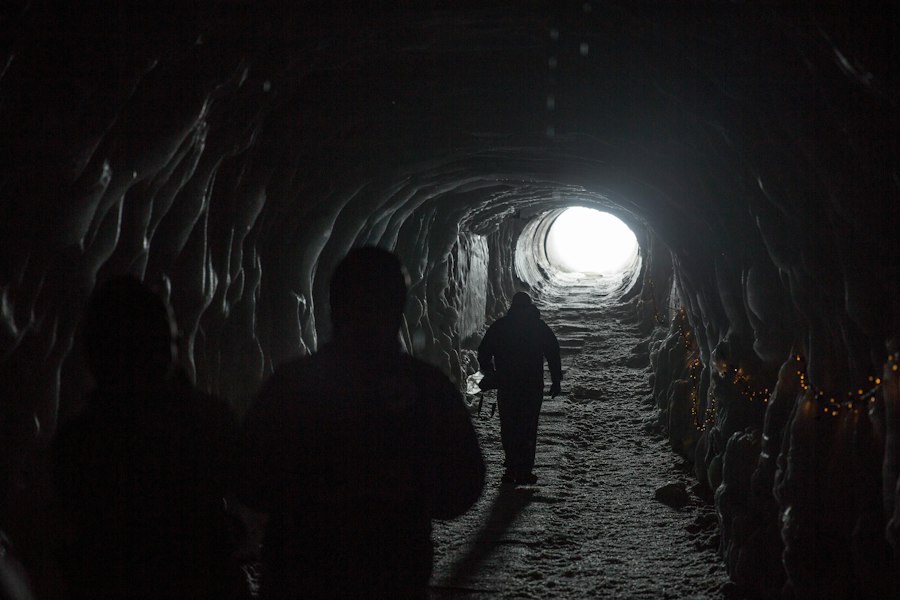 Photo ice cave exploration