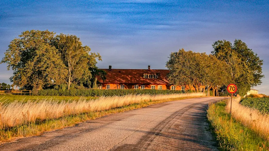 Photo common mistakes rural guesthouse accommodation